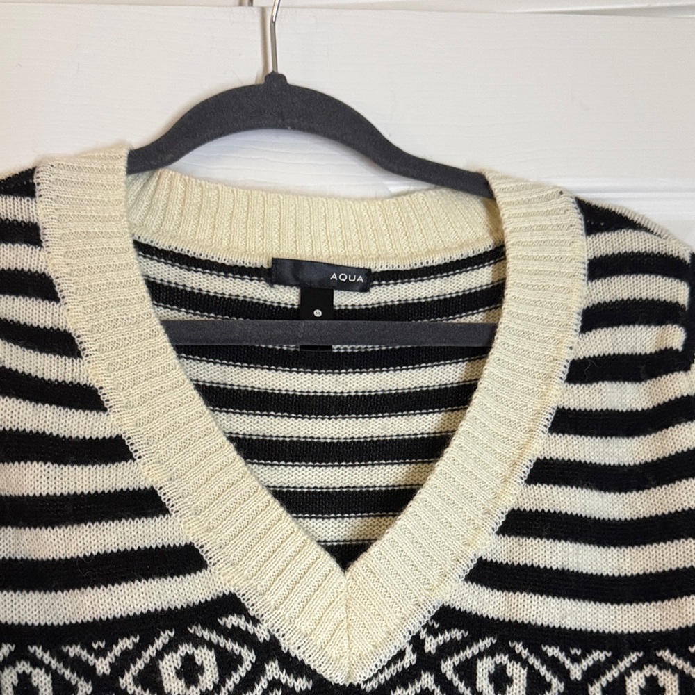 Aqua Black and Cream Striped V-Neck Sweater - Picture 2 of 5